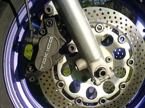 Suzuki GSXR-400 R **SOLGT** billede 10