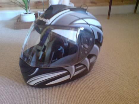 Suzuki Gsx 750f  R.I.P. - schuberth s1 power hjelm billede 10