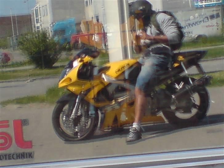 Suzuki GSXR750 SOLGT billede 6