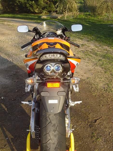 Honda cbr 1000rr fireblade (solgt) billede 9