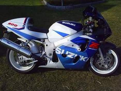 Suzuki GSXR 600 "solgt" billede 7