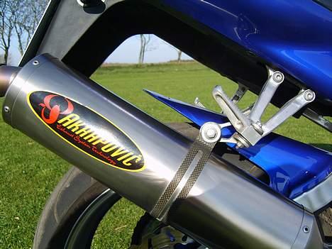 Yamaha YZF R1 billede 13