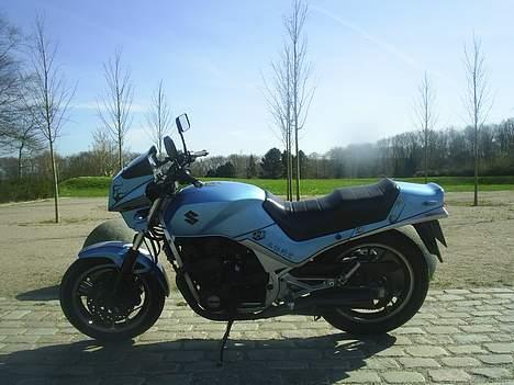 Suzuki gsx 550 "SOLGT" billede 4
