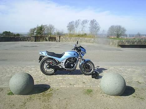 Suzuki gsx 550 "SOLGT" billede 5