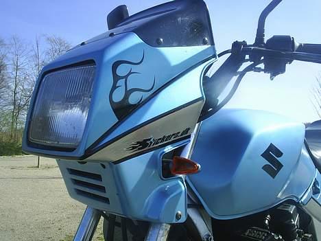 Suzuki gsx 550 "SOLGT" billede 10