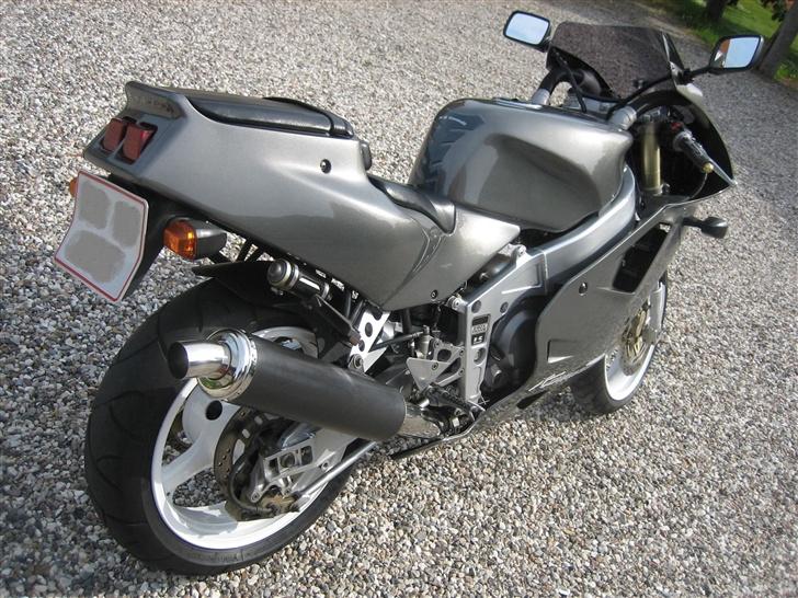 Kawasaki ZXR 400 H billede 8