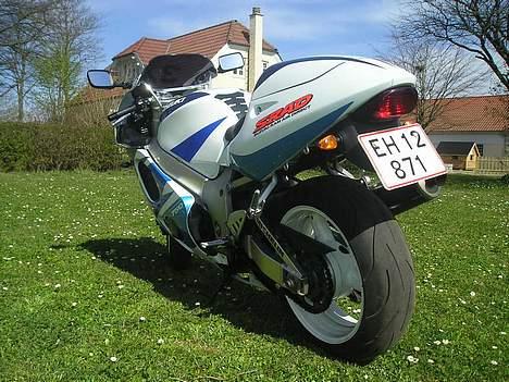 Suzuki GSX R 750  " Solgt" billede 6
