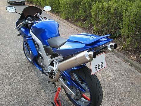 Suzuki SV650S (SOLGT) billede 5