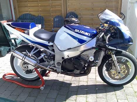 Suzuki GSX-R 750 K2 billede 3