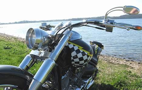 Yamaha xvs 1100 Dragstar billede 8