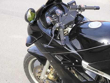 Suzuki GSX 1100 F billede 7