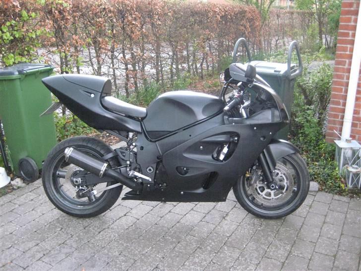 Suzuki GSXR  - 2008... næsten fæærdig billede 2