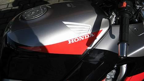 Honda CBR 600 F2 billede 3