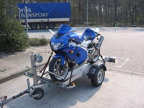 Aprilia RSV 1000 Mille billede 2