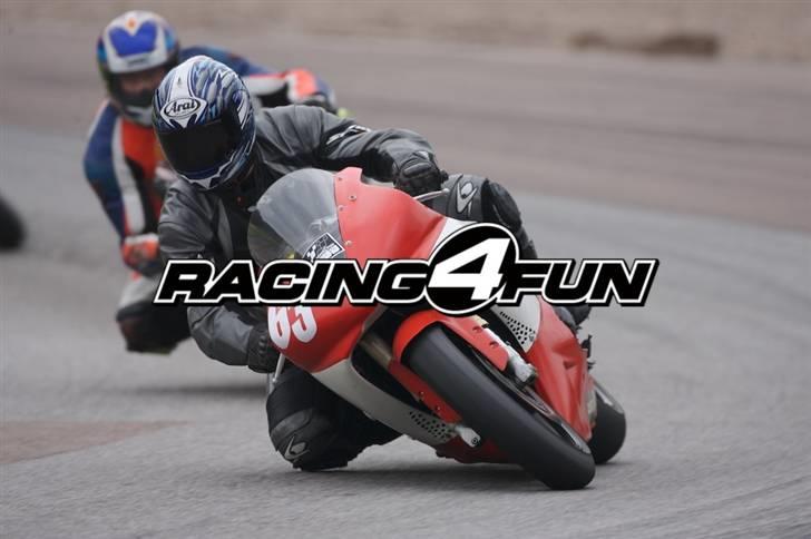 Yamaha R1 (Baneracer) billede 1