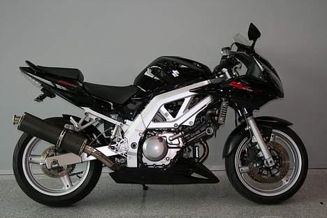 Suzuki SV 650 S #SOLGT# - Billede som den stod ved forhandleren... billede 6