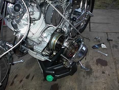 Yamaha xv 750 se special ombygni - så det plejer alt driller billede 5