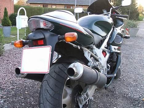 Suzuki TL1000S *SOLGT* - Se lige de linier, den er bare for fed den maskine billede 10