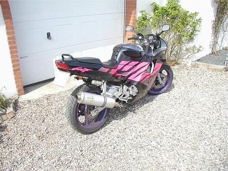 Honda cbr 600 f2 SOLGT billede 3