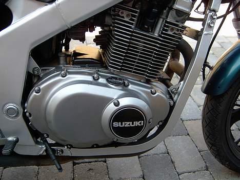 Suzuki GS 500E SOLGT billede 4