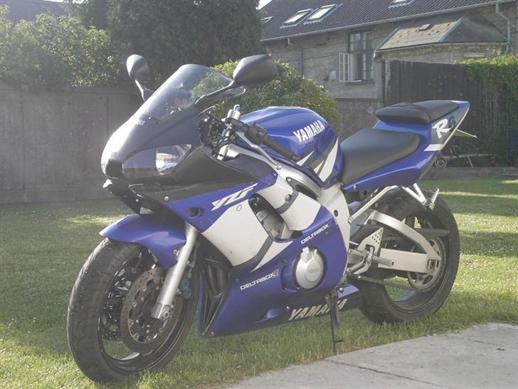 Yamaha R6  billede 1