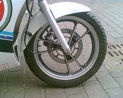 Suzuki RG 125  billede 4