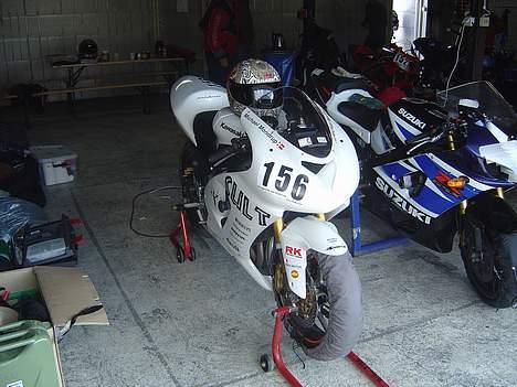 Kawasaki ZX6RR ( Solgt) billede 18