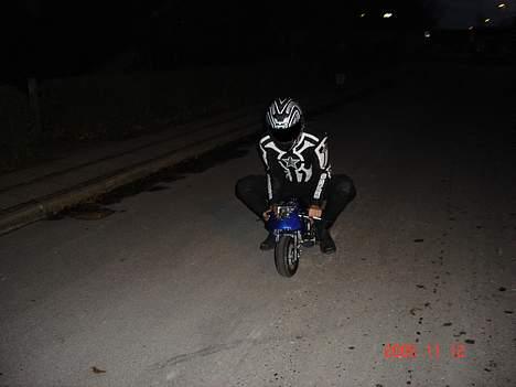 Suzuki (Solgt) GSX R 750 K7  billede 4