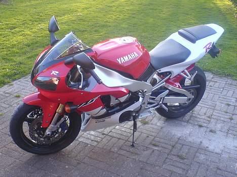 Yamaha R1 (Solgt) billede 4