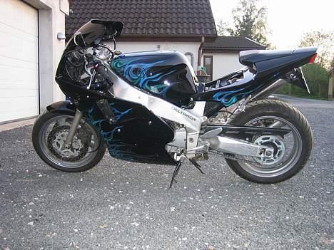 Yamaha fzr 1000 EXUP billede 9