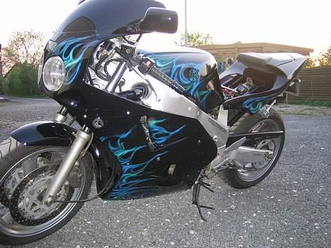 Yamaha fzr 1000 EXUP billede 10