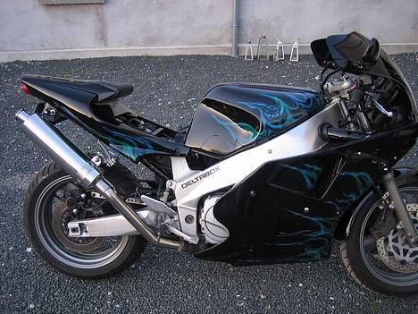 Yamaha fzr 1000 EXUP billede 14