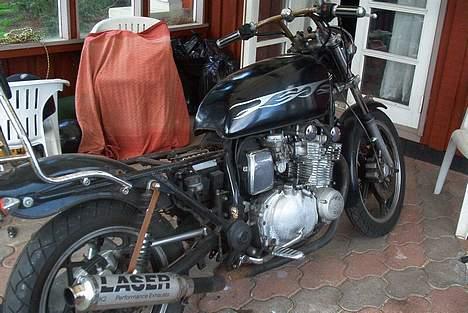 Suzuki GS1000G billede 1