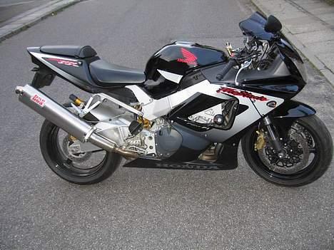 Honda CBR 900RR Fireblade billede 1