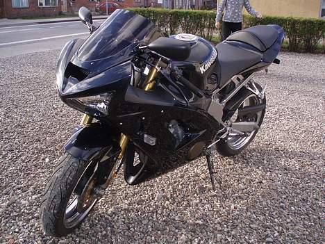 Kawasaki zx6r billede 3
