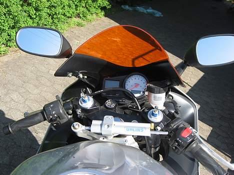 Yamaha yzf r6 billede 10