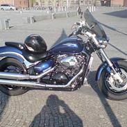 Suzuki Intruder M 800