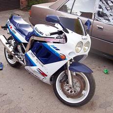 Suzuki GSXR 1100