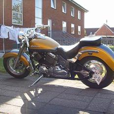 Yamaha XVS 650 Dragstar Classic