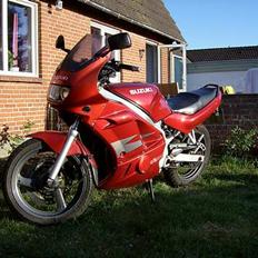 Suzuki gs 500
