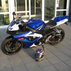 Suzuki GSX 750 R (solgt)