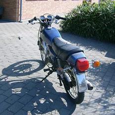 Kawasaki kh125