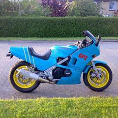 Kawasaki GPZ 600 R (solgt)