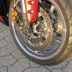 Yamaha YZF R1 Solgt :o(