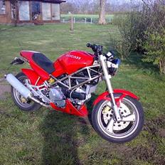 Ducati monster 750 solgt
