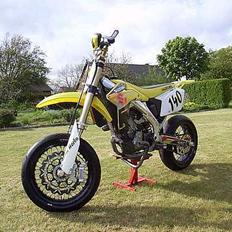 Suzuki Supermotard RMZ450f