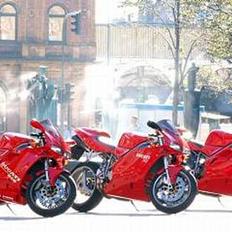 Ducati 748s