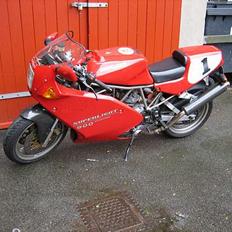 Ducati 900 SuperLight 