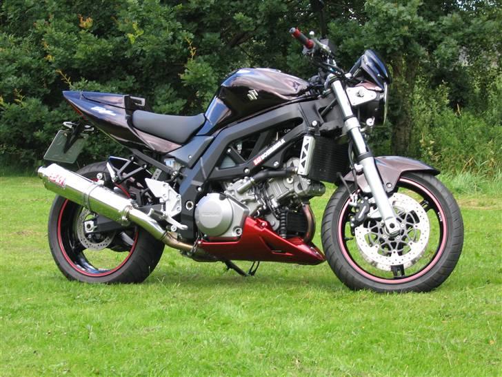 Suzuki SV 1000 " SOLGT " billede 8