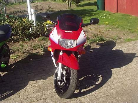 Honda CBR 600F billede 3